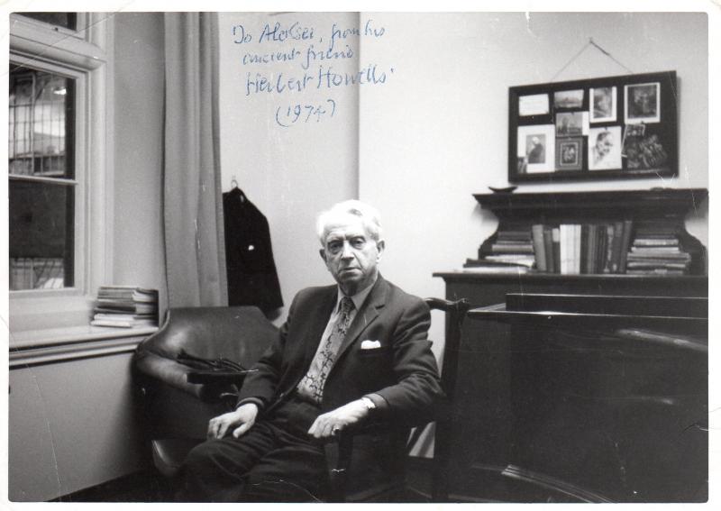 dr herbert howells
